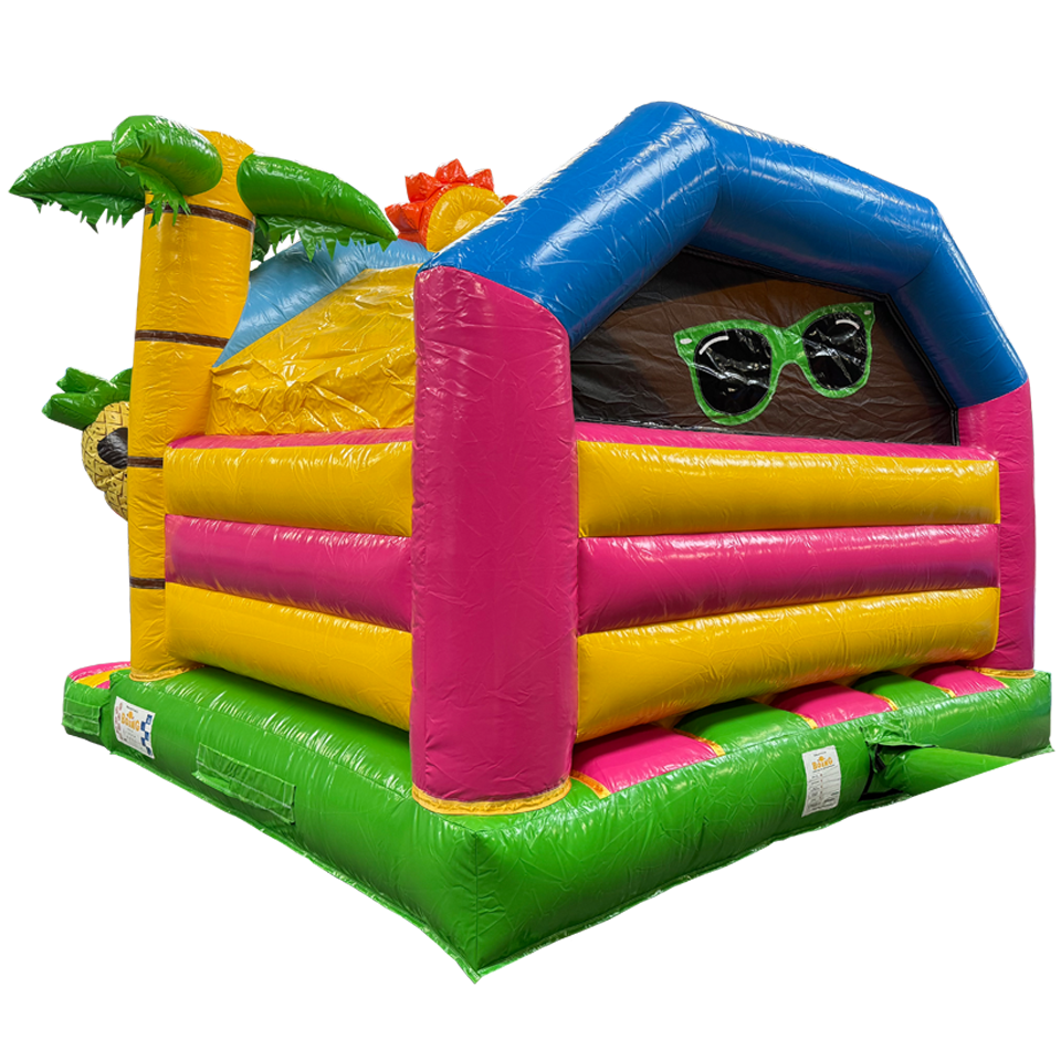 Château Gonflable flamant rose entourant le château