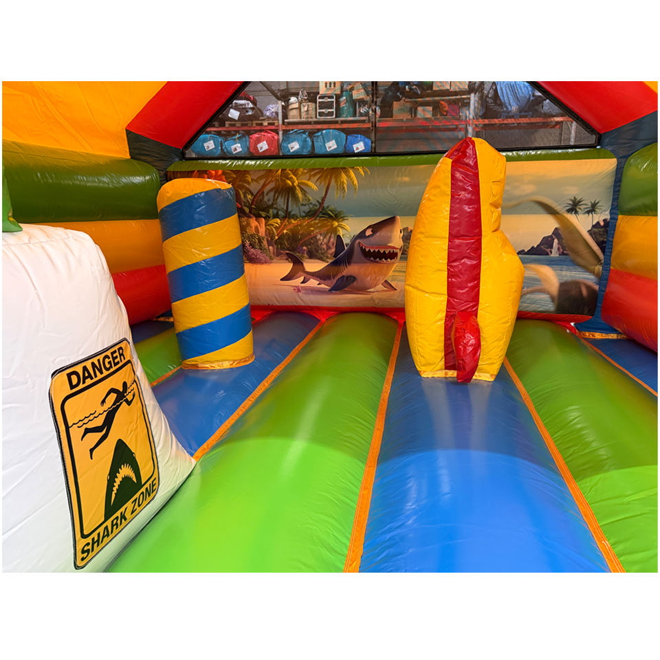 Combo Midi 3D Surfing Haai Springkasteel Met Obstakel