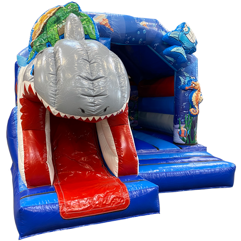 Voorkant haai springkasteel